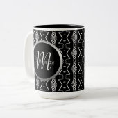 Tasse der geometrischen, schwarzen und weißen Drei (Vorderseite Links)