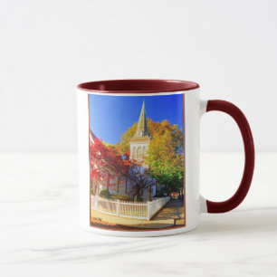 Tasse der Herbstkirche