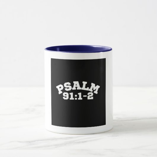 Tasse der klassischen Keramik (Zentrum)