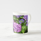 Tasse der Knochen-China in Blau und Rosa (Vorderseite Rechts)