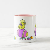 Tasse der Küken- und Ostereier (Mittel)