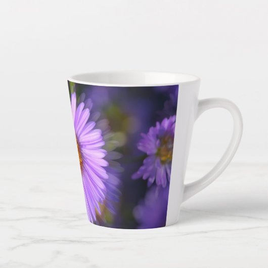 Tasse der lila Blume (Rechts)