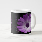 Tasse der lila Daisy-Blume (Vorderseite Rechts)