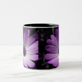Tasse der lila Daisy-Blume (Mittel)