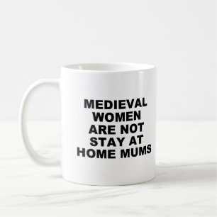 Tasse der mittelalterlichen Frauen