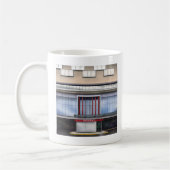 Tasse der Notfallabteilung (Links)