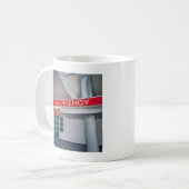 Tasse der Notfallabteilung (Vorderseite Links)