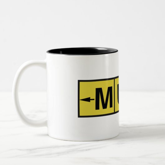 Tasse der Piloten für Flughafenanbindungen (Links)
