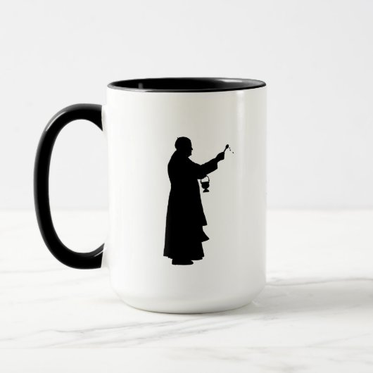 Tasse der Priester-Silhouette (Links)
