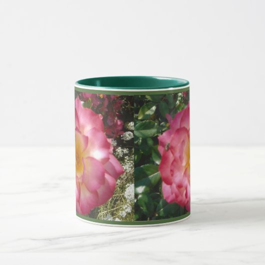 Tasse der riesigen Rose (Zentrum)