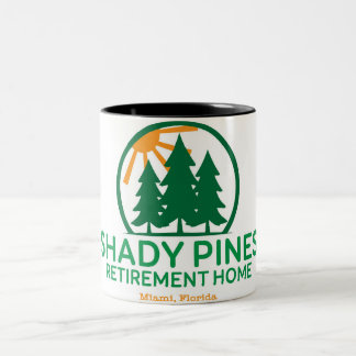 Tasse der schattigen Pines