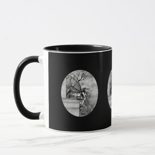 Tasse der Schwarz-Weiß-Gotik, Cup (Links)