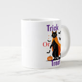 Tasse der Spezialität "Schwarze Katze" (Vorderseite Rechts)