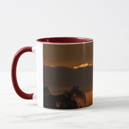 Tasse der Sunrealismus-Serie (Links)
