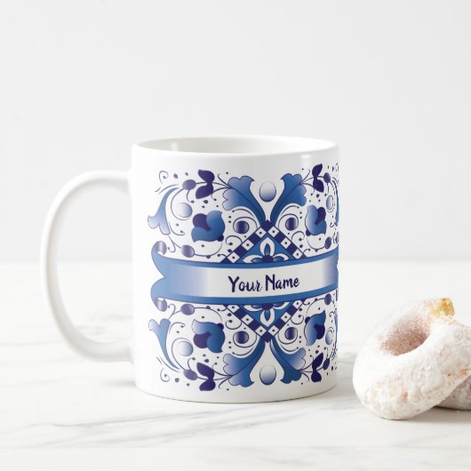 Tasse der Teppiche in Blau und Weiß (Mit Donut)