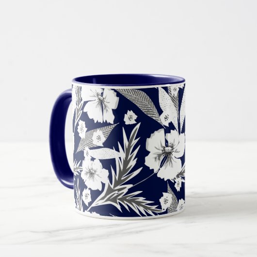 Tasse der weißen Blume (Vorderseite Links)