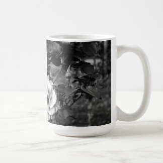 Tasse der White Rose Collection