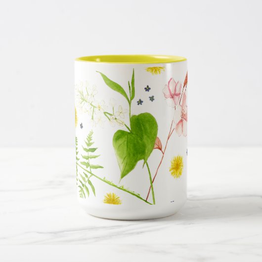 Tasse der wild lebenden Blume (Mittel)