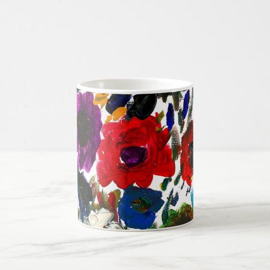 Tasse des Blumenkaffees (Mittel)