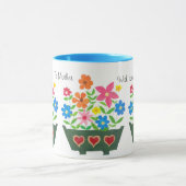 Tasse des Blumenkaffees für Mutter (Zentrum)