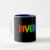 Tasse des Diversity-(Regenbogen) - besonders (Vorderseite Links)