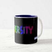Tasse des Diversity-(Regenbogen) - besonders (VorderseiteRechts)
