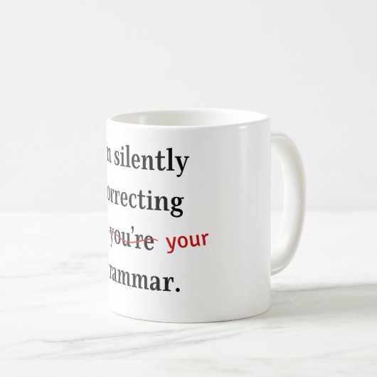 Tasse des Grammar Guardian: Sip, Snicker und Korri (VorderseiteRechts)