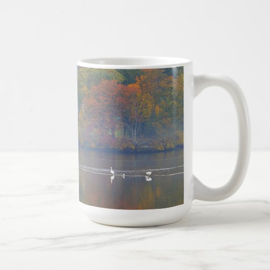 Tasse des Herbstflusses (Rechts)
