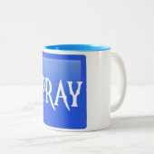 Tasse des Kaffees beten (VorderseiteRechts)