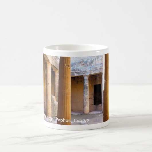 Tasse des Kaffees (Gräber der Könige) (Mittel)