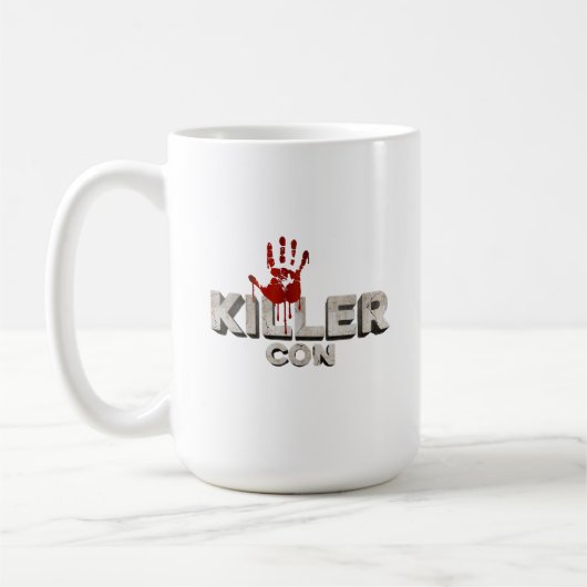 Tasse des Kaffees mit dem offiziellen Killer Con L (Links)