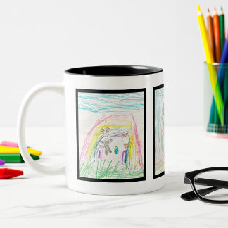 Tasse des Kaffees mit Kinderbildern Art 3