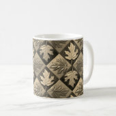 Tasse des Kaffees mit Sepia-Ahornblattdesign (VorderseiteRechts)