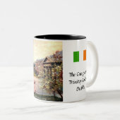Tasse des Kaffees - Trinity Uni, Dublin (VorderseiteRechts)
