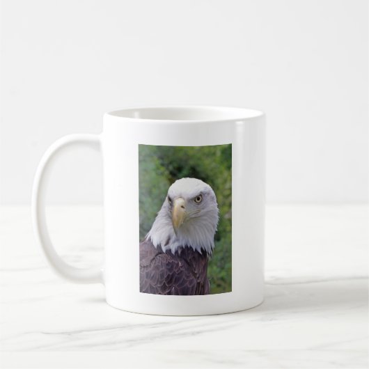 Tasse des kahlen Adlers (Links)