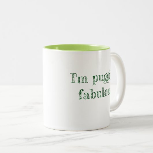 Tasse des Mops: Pugging Fabelhafte Zwei-Tone-Kaffe (VorderseiteRechts)