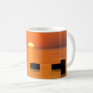 Tasse des Orangenkaffees