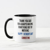 Tasse des personalisierten Vaters am Tag mit einer (Links)