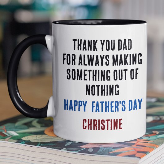 Tasse des personalisierten Vaters am Tag mit einer