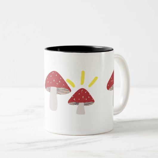 Tasse des Pilzkaffees (VorderseiteRechts)