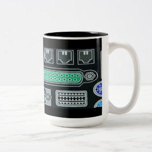 Tasse des schwarzen Eingangsmusters des Computerge