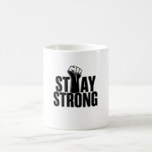 Tasse des starken Faust-Symbols bleibe (Mittel)