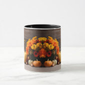 Tasse des traditionellen Erntedanks (Zentrum)