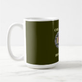 Tasse des Vorderasien-Service-Band-Hintergrund-CMB (Links)