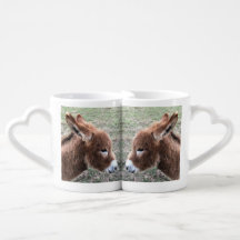 Tasse, die mit Eseln übereinstimmen