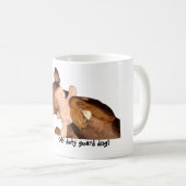 Tasse-Dobermann Hund, der mit Teddybären schläft Kaffeetasse (VorderseiteRechts)