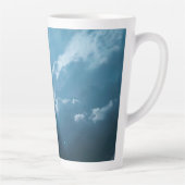 Tasse dramatisches Sonnenlicht durch Wolken (Rechts)