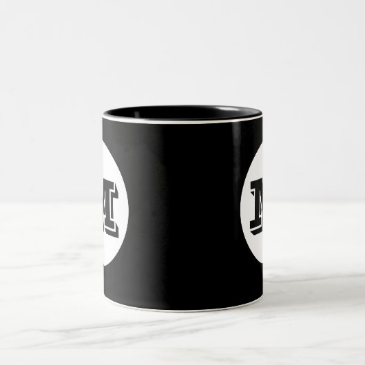 Tasse für die schwarze Monogramm-Kaffeemaschine (Mittel)