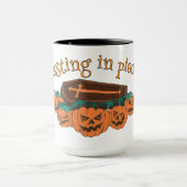 Tasse für ein Halloween-Geschenk (Zentrum)