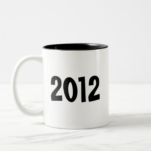 Tasse für Hut und Feuer im Neujahr (Links)